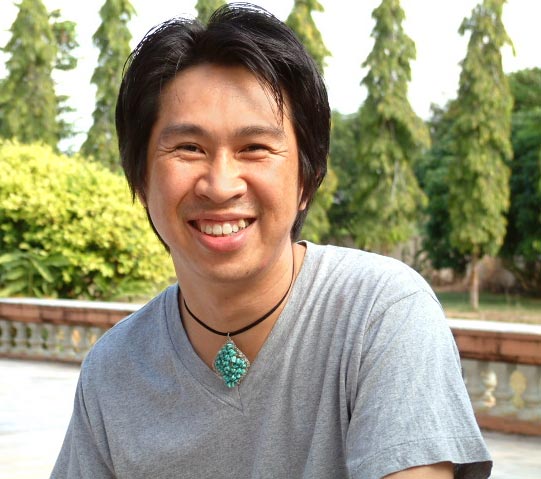 Thai Red Crystal Jewelry Set - Siam Red Reflections