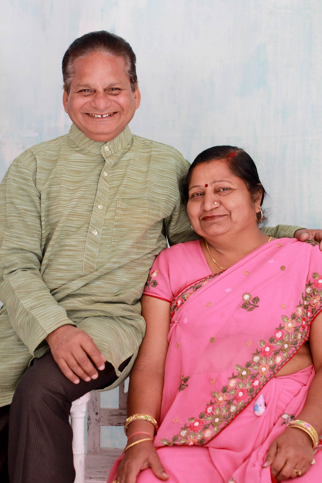 Square Marble Tealight Holder with Engraved Vines (Pair) - White Garden