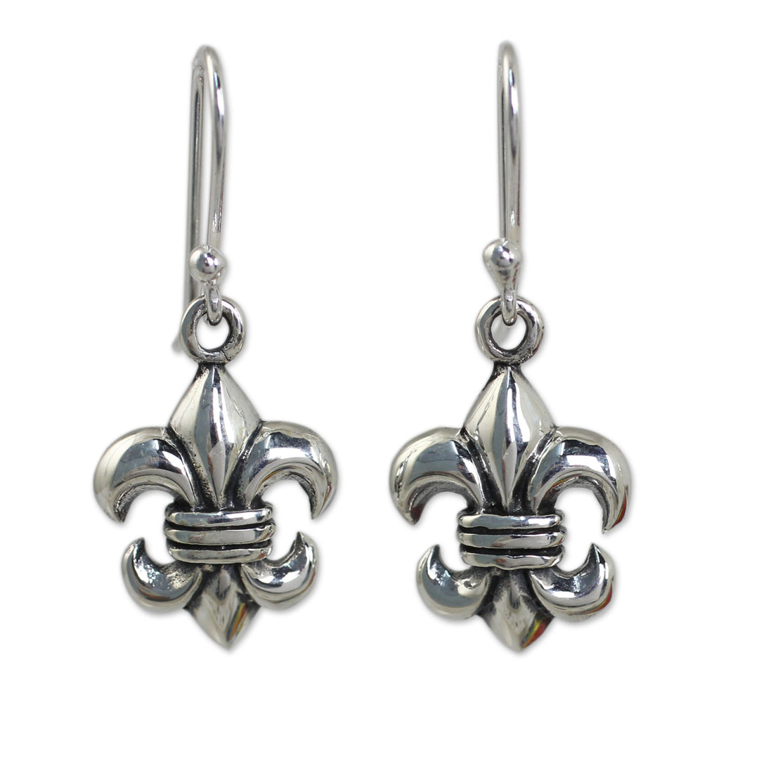 Fleur-de-lis Dangle Earrings Crafted in Sterling 925 Silver - Fleur-de-lis