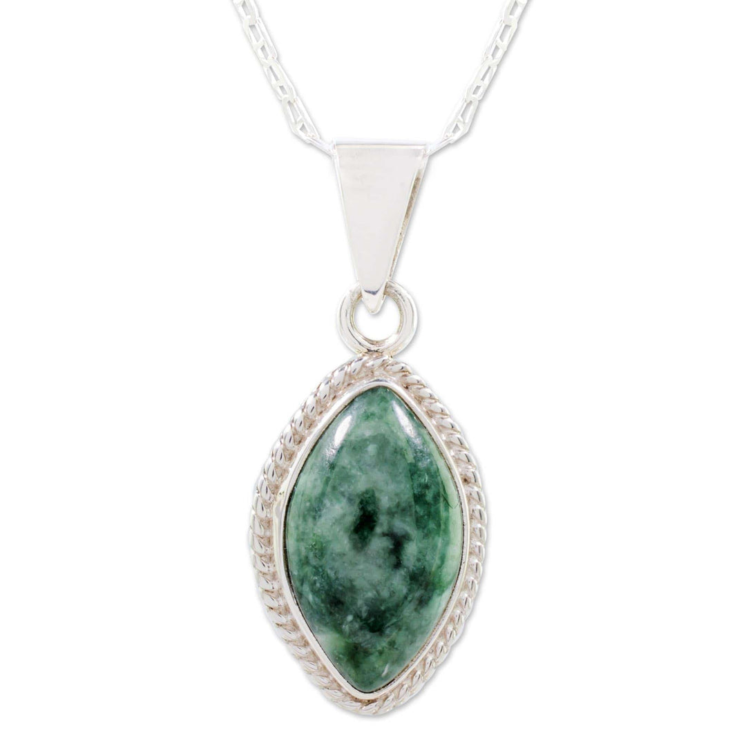 Green Jade Rope Motif Pendant Necklace from Guatemala - Green Gaze