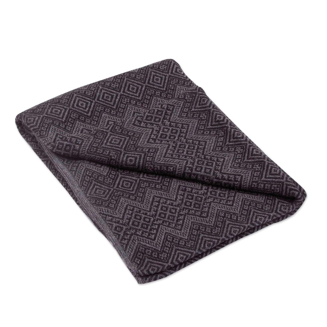 Throw Blanket with Diamond Motifs in Smoke and Black - Smoky Black Diamonds