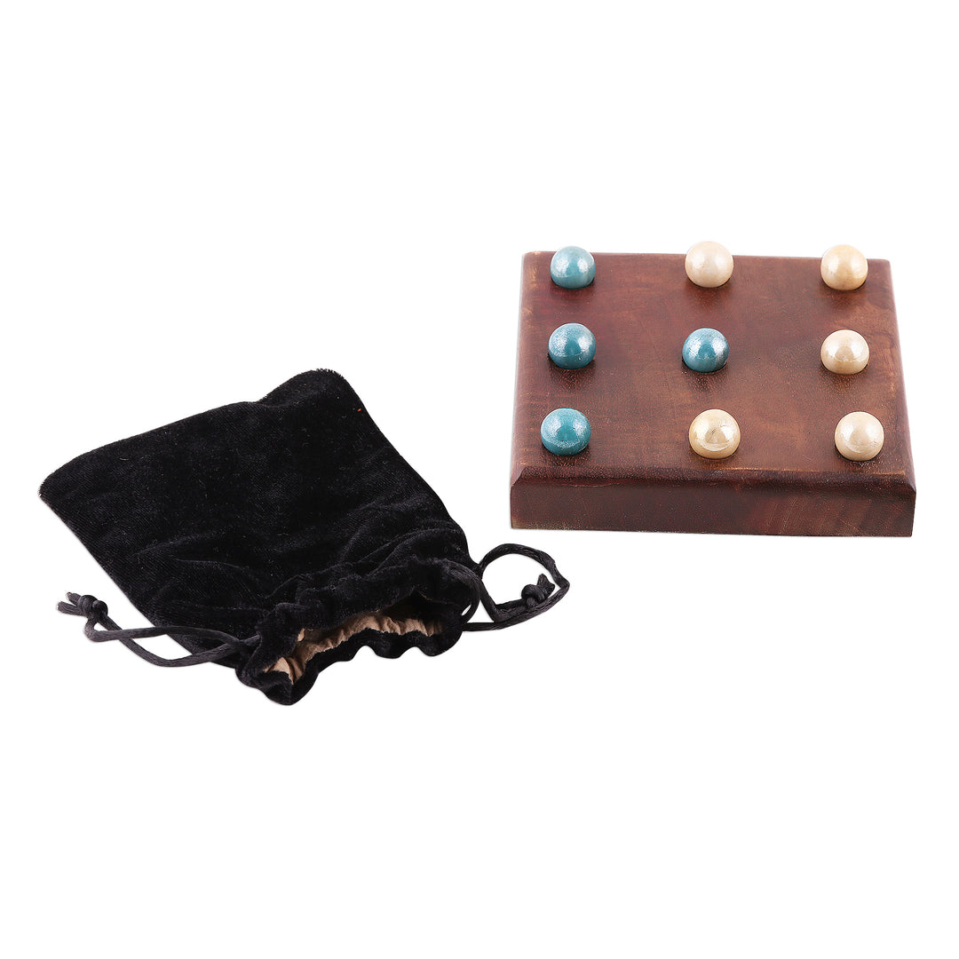 Handmade Mango Wood and Glass Tic-Tac-Toe Game Set - Terni Lapilli