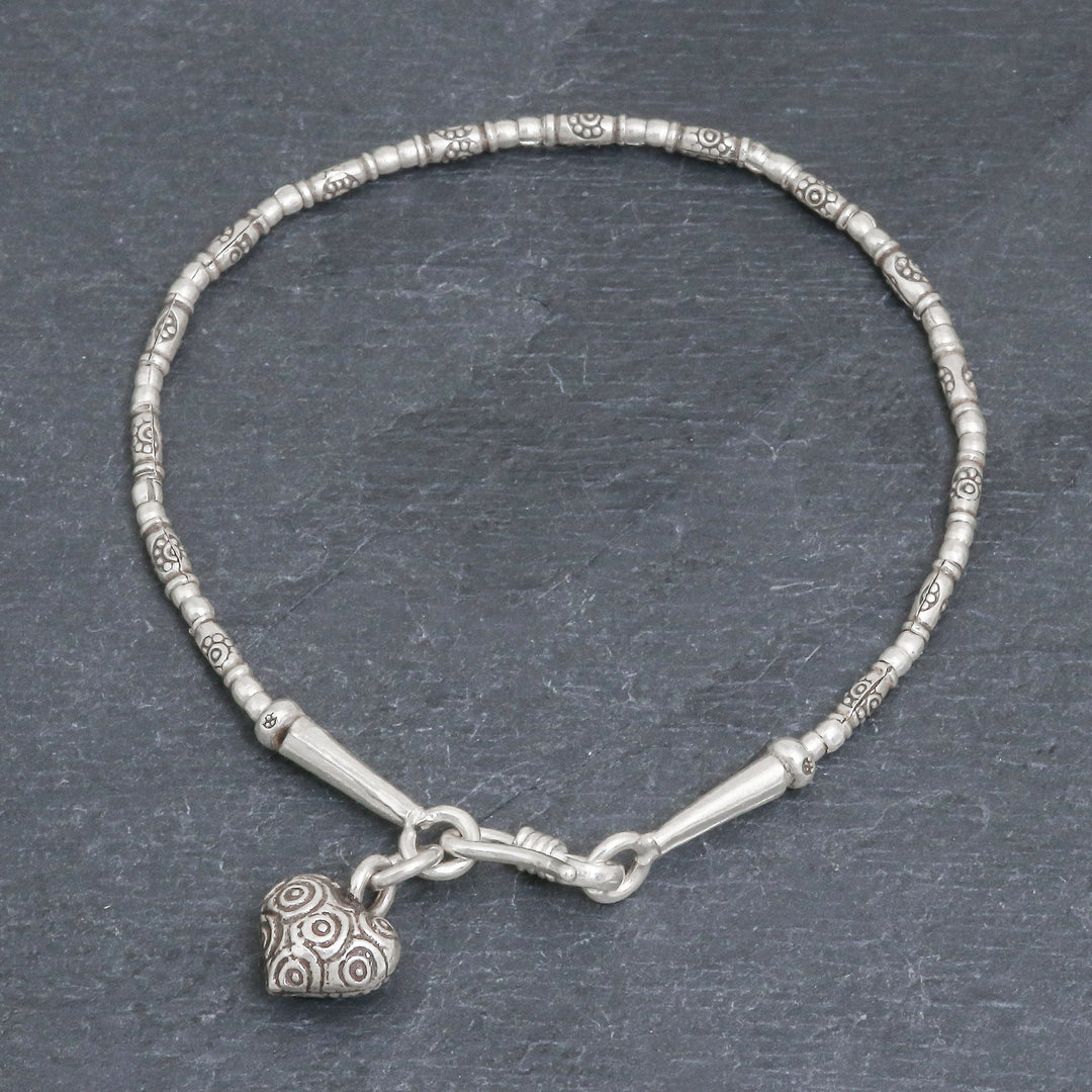 Silver Link Bracelet with Heart Charm from Thailand - Honest Heart