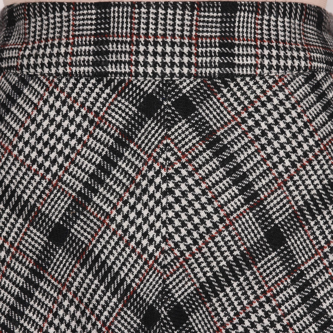 Delhi Chic in Houndstooth