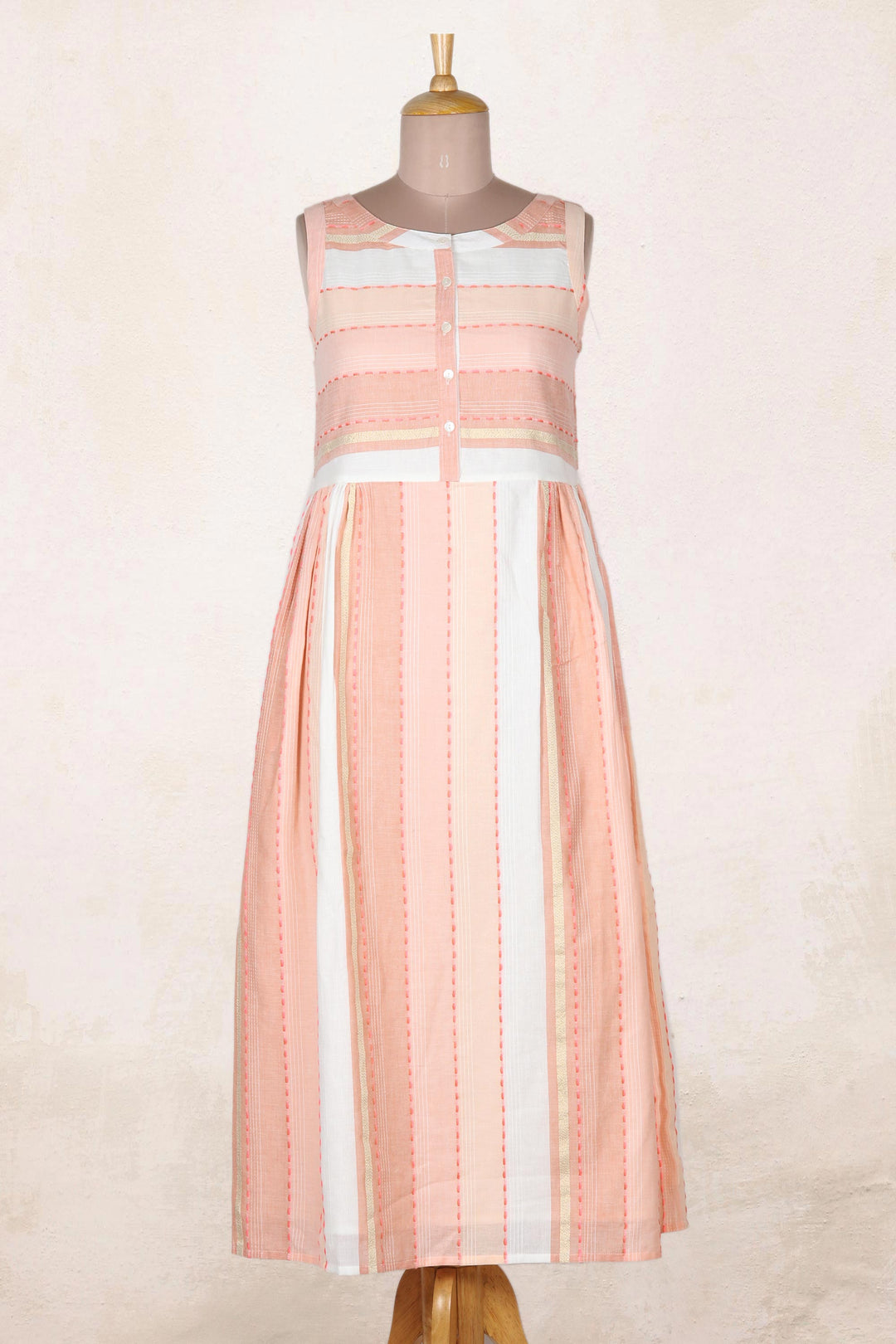 Horizon in Peach