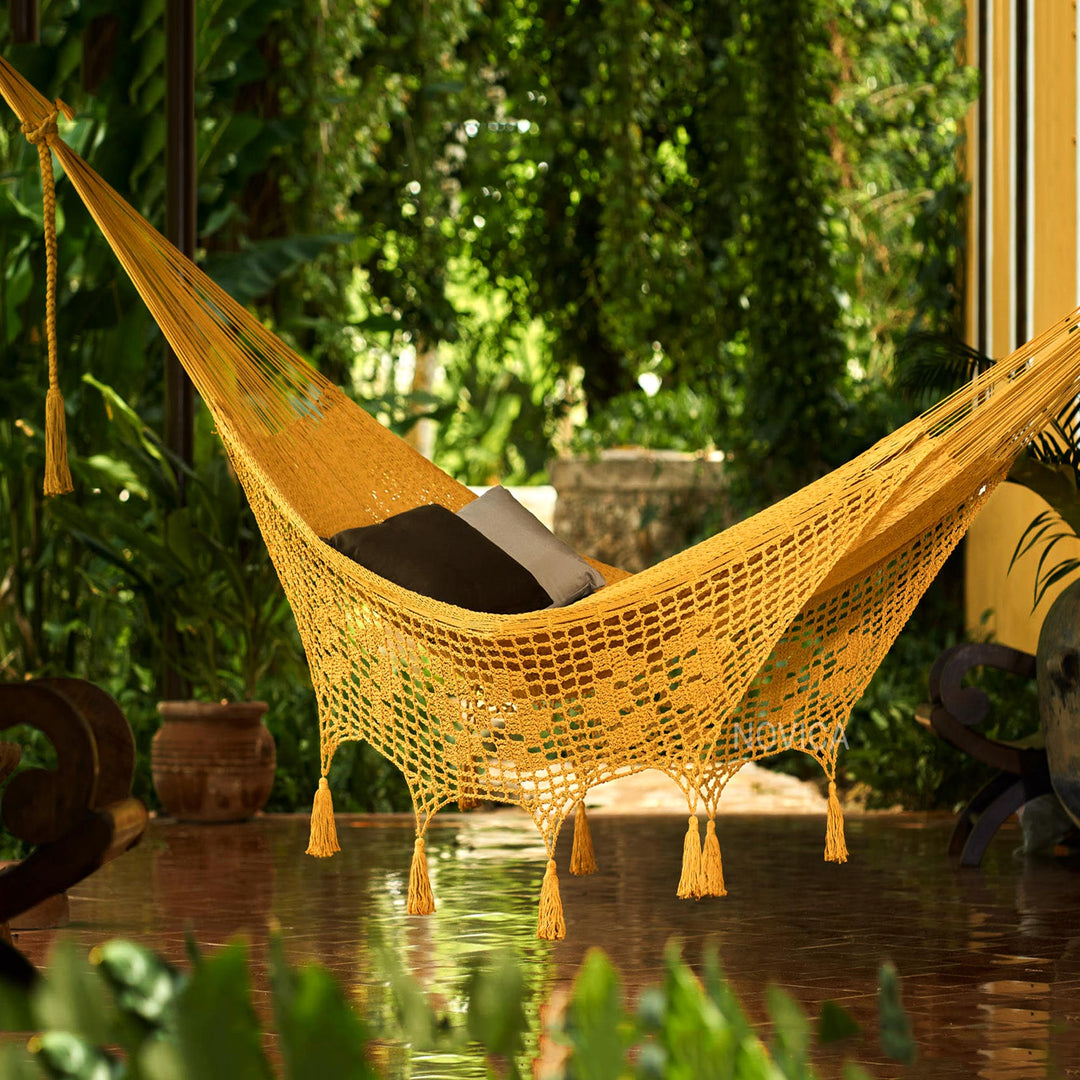 Veranda in Honey