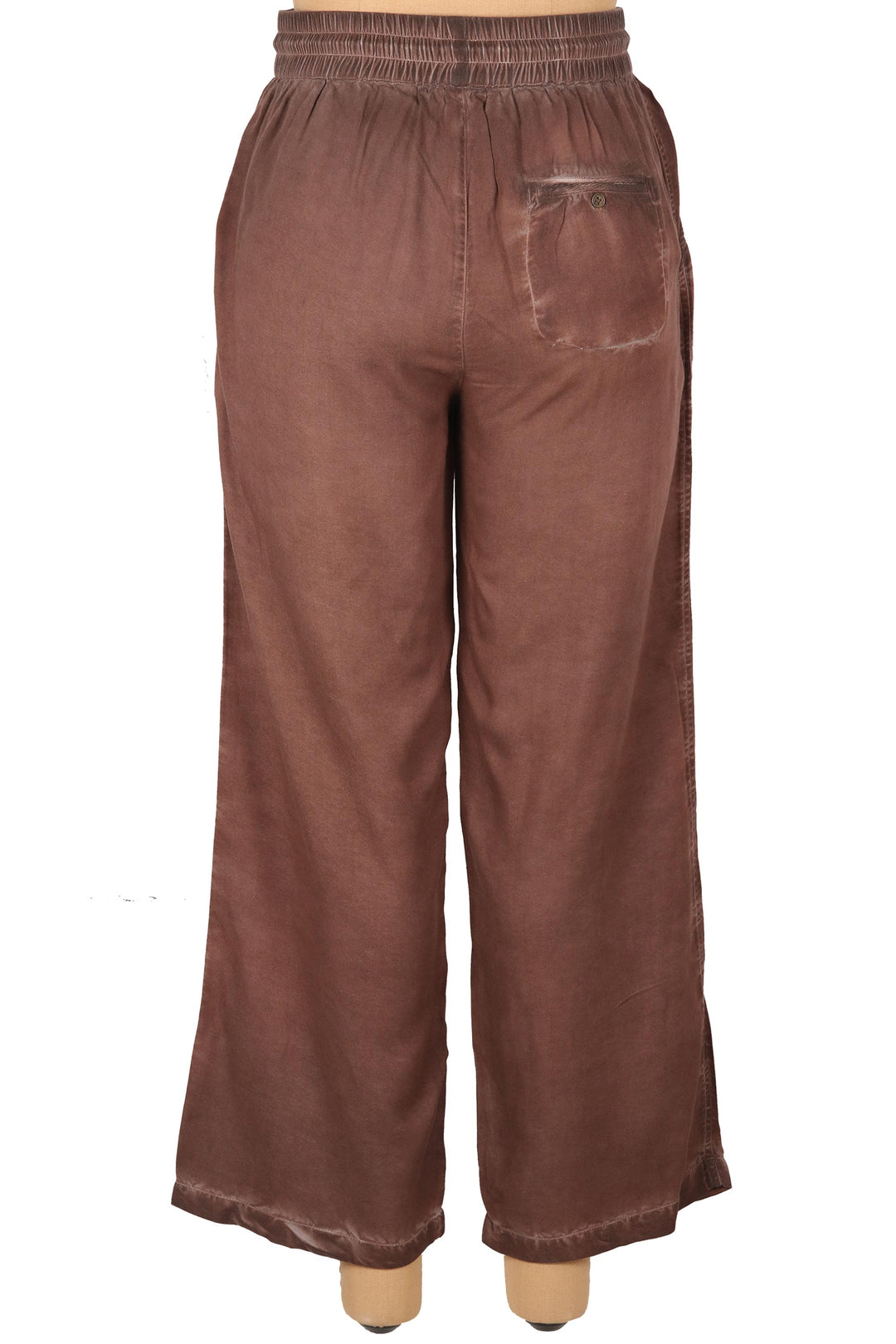 Simple Style in Rosewood