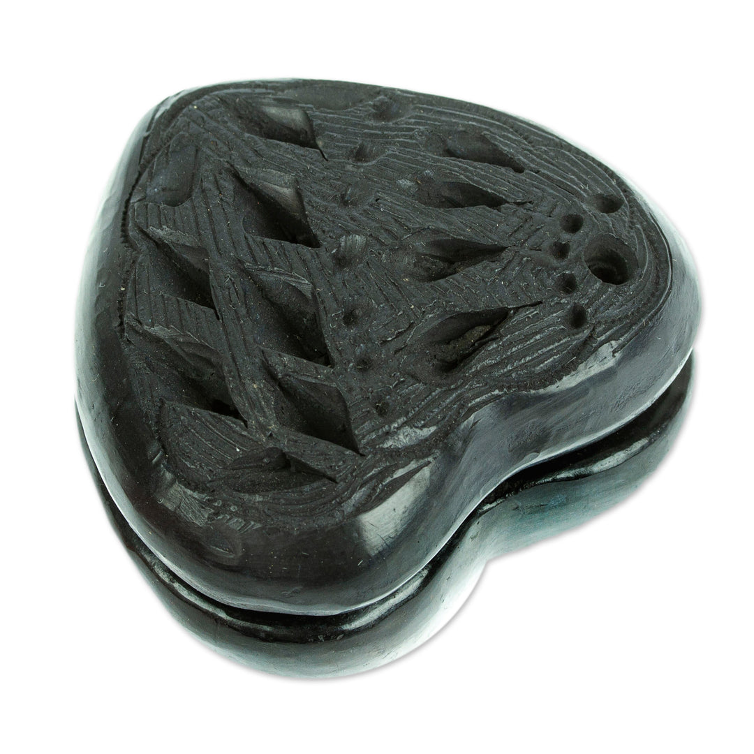 Barro Negro Black Ceramic Mini Jewelry Box Crafted in Mexico - Heart & Diamonds