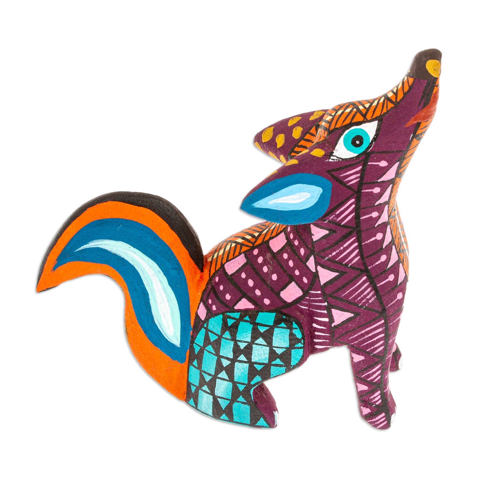メキシコ　アレブリヘ　コヨーテ　ナチュラル Copal Wood Alebrije Coyote Figurine Hand-Painted in Purple
