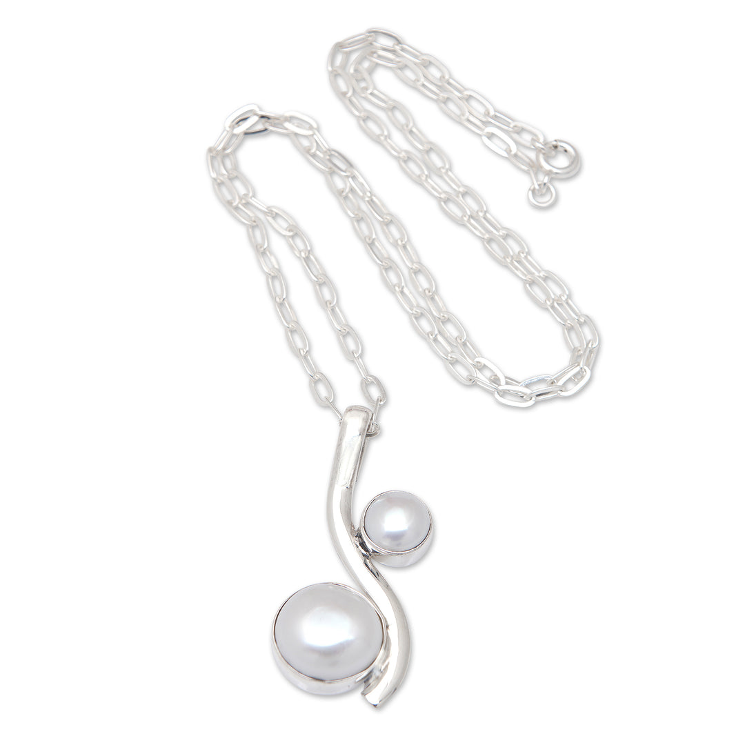 Sterling Silver Pendant Necklace with Grey Cultured Pearls - Exquisite Luminescence
