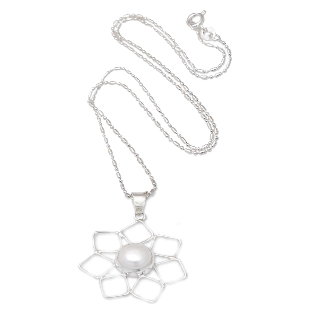 925 Silver Floral Pendant Necklace with Peach Cultured Pearl - Floral Glare