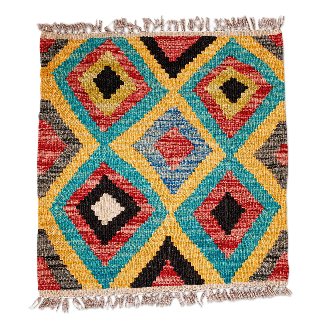 1.5x1.5 Hand-Knotted Rhombus-Themed Fringed Wool Area Rug - Geometric Splendor