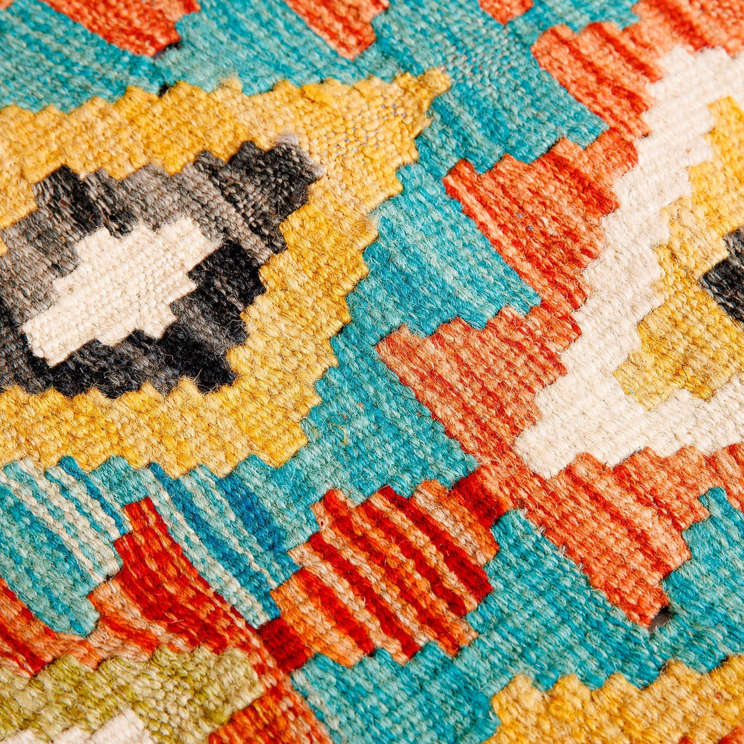 Uzbek Hand-Knotted Geometric-Themed Wool Area Rug (2x2.5) - Modern Patterns
