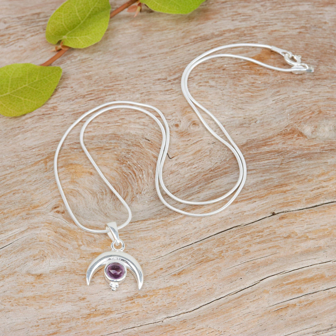 Moon-Shaped Natural Amethyst Pendant Necklace - Moon on The Garden