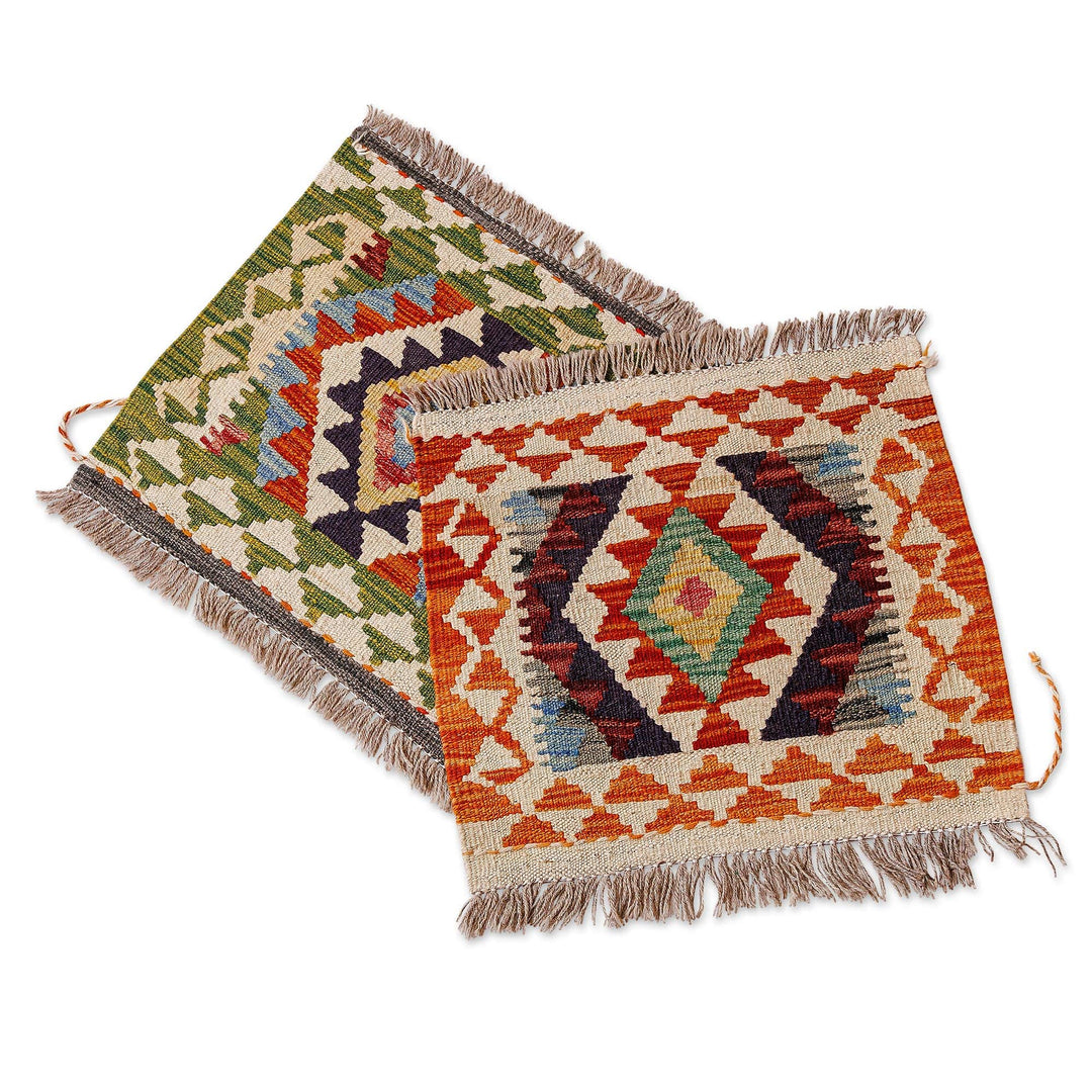 Geometric Patterned Assorted 100% Wool Area Rug (1.5x1.5) - Ancient Lands