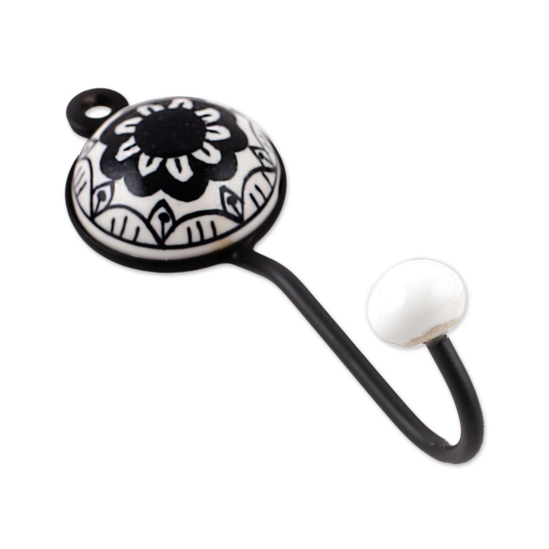Set of 3 Ceramic Coat Hooks with Hand-Painted Floral Motifs - Floral Black