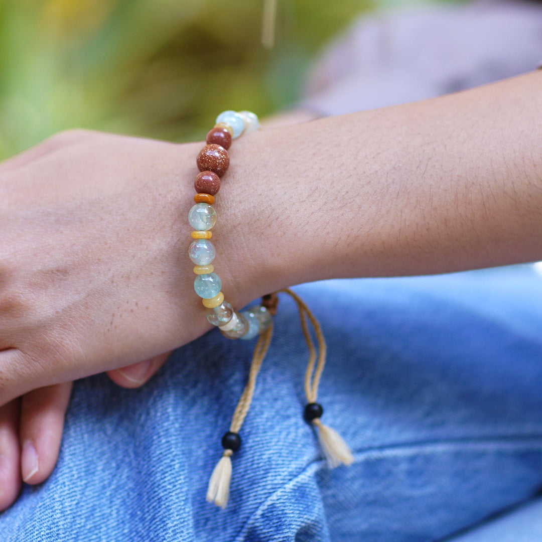 Adjustable Aquamarine and Beryl Beaded Yoga Bracelet - Serene Vibes