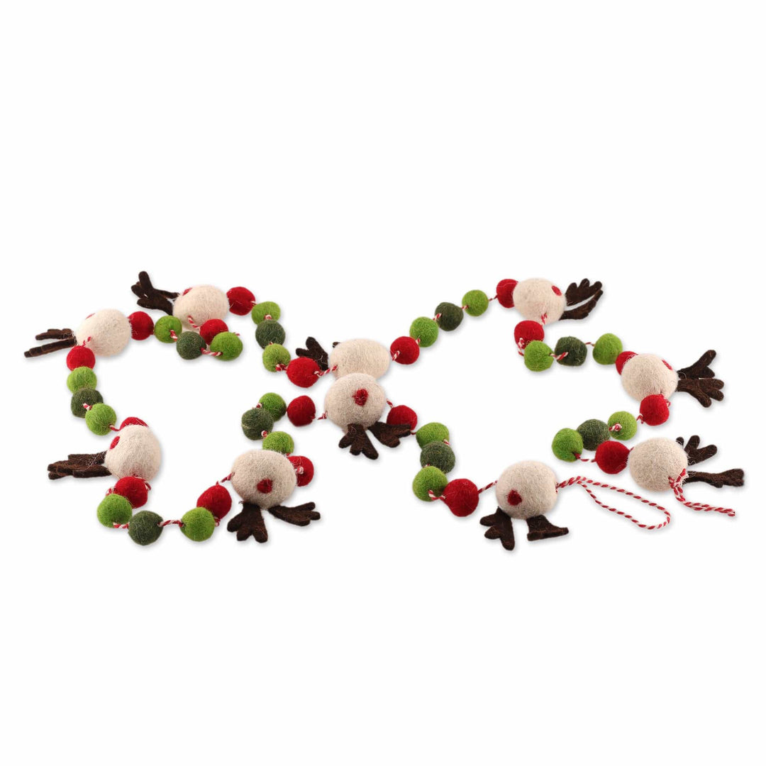 Christmas-Themed Leafy Wool Felt Reindeer Garland - Reindeer Parade