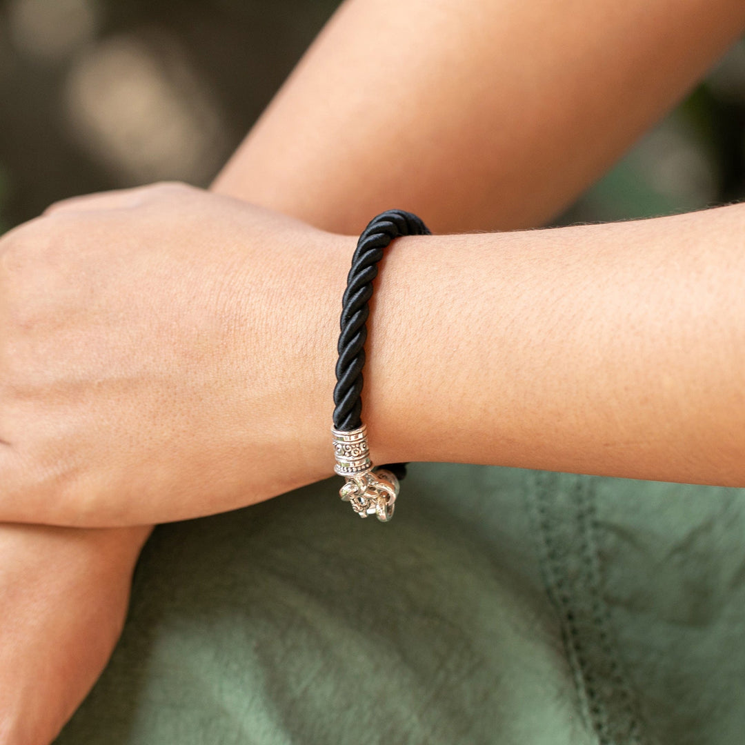 Balinese Artisan-Made Black Sterling Silver Pendant Bracelet - Hero of Islands