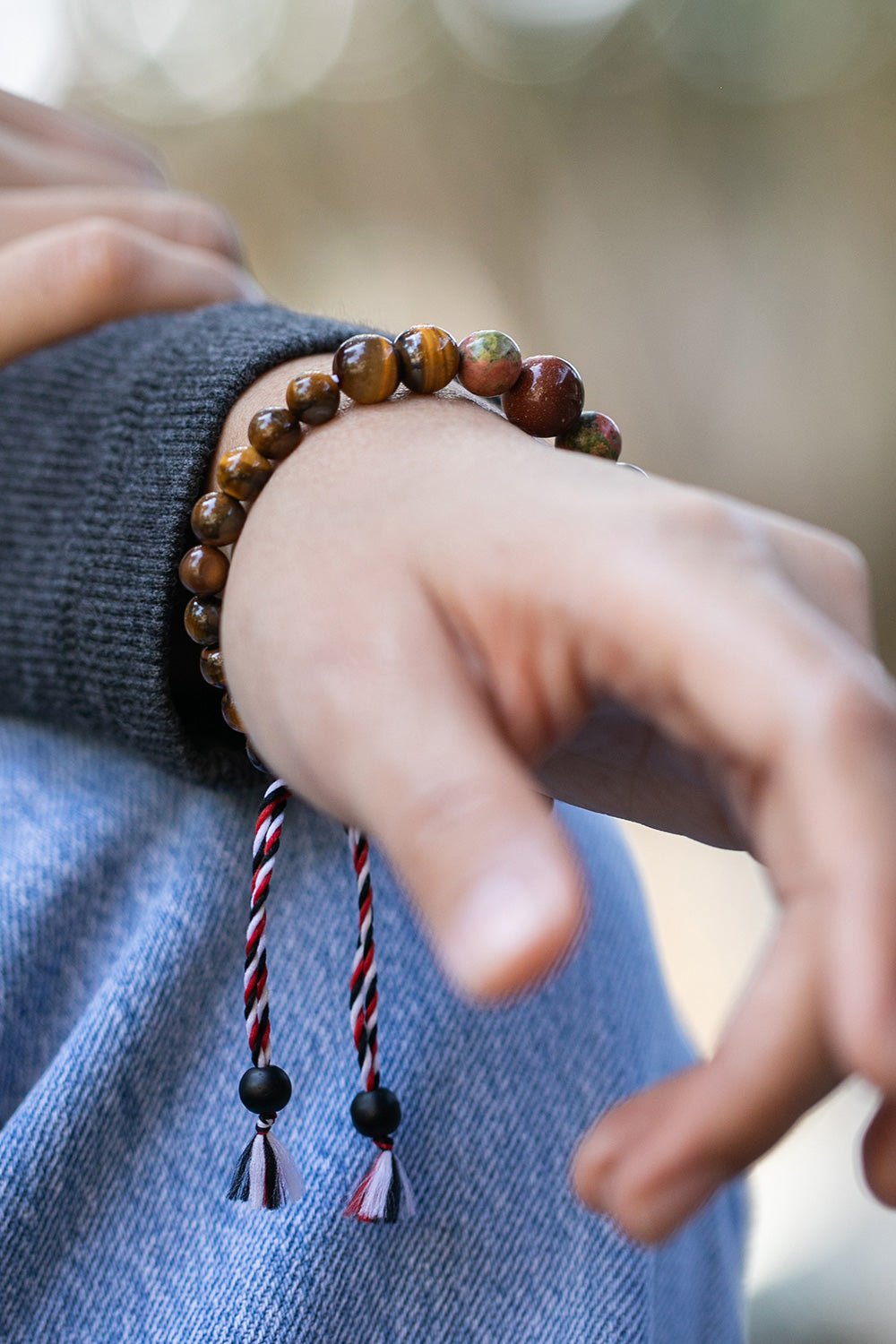 Yoga Tridatu Men's Onyx Tiger's Eye Unakite Pendant Bracelet - Tridatu Protection