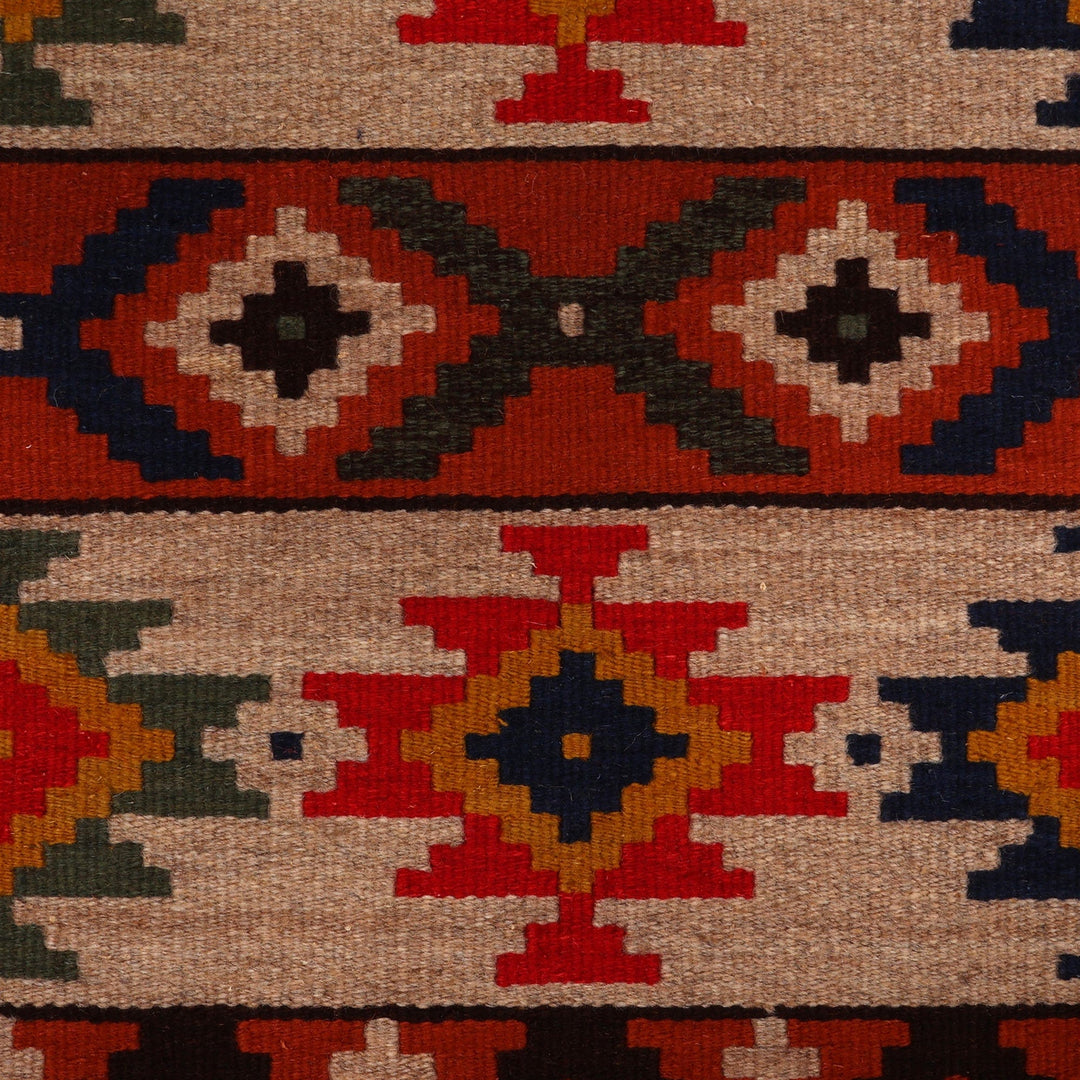 Geometric-Patterned Wool and Cotton Blend Area Rug (2x3) - Traditional Parade