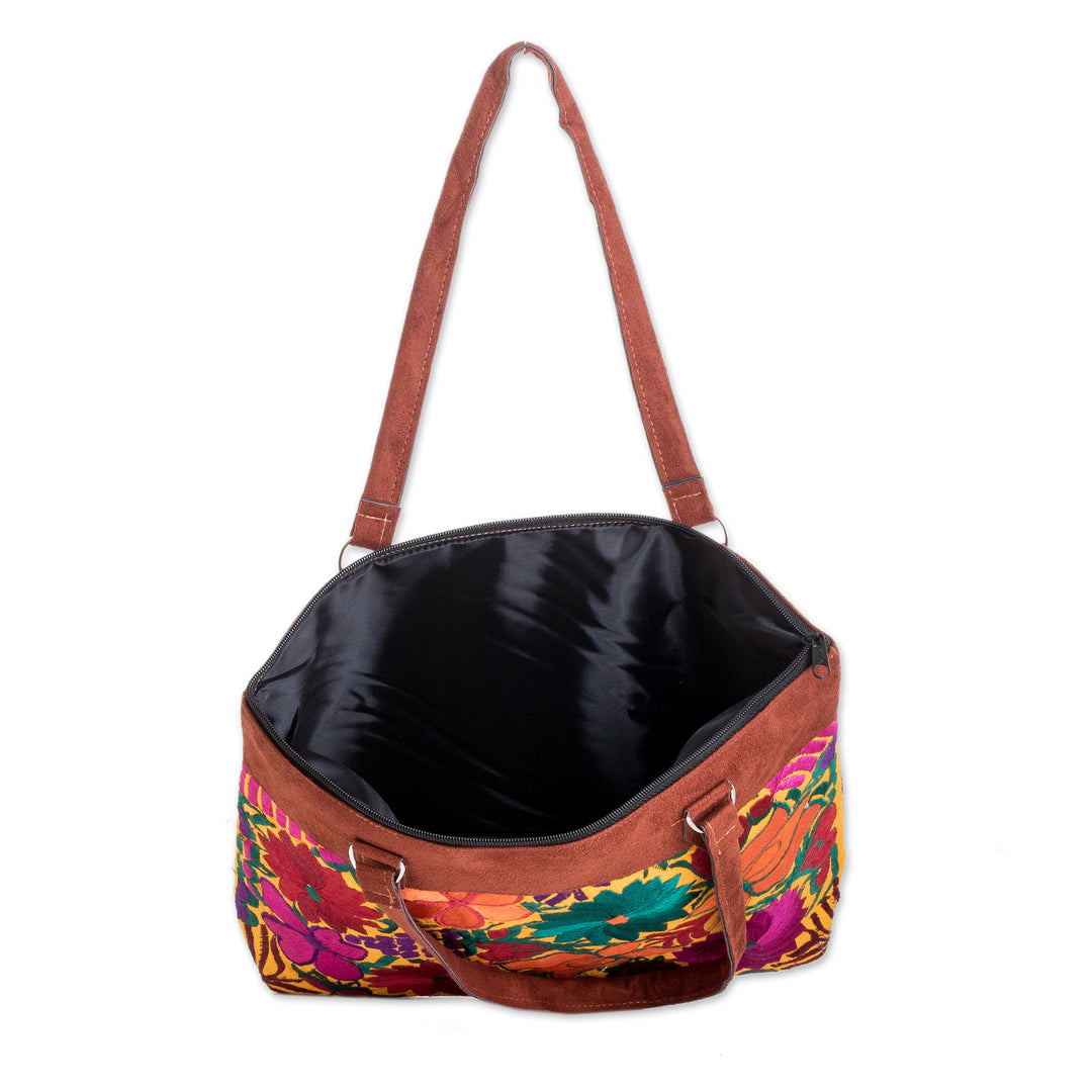 Colorful Hand-Woven Tote Bag with Floral Patterns - Country Flowers