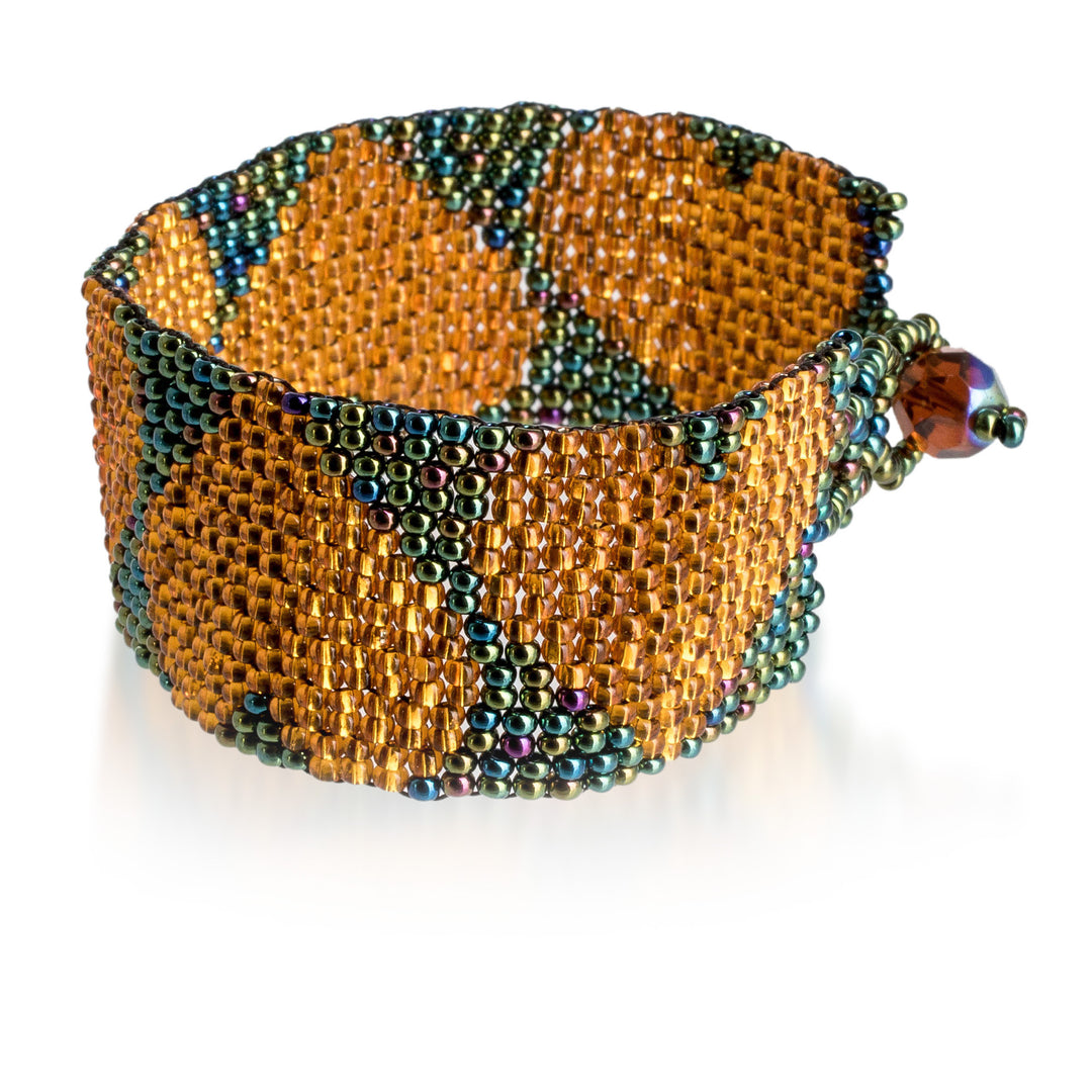 Handcrafted Adjustable Beaded Bracelet with Heart Patterns - Golden Empress of Love