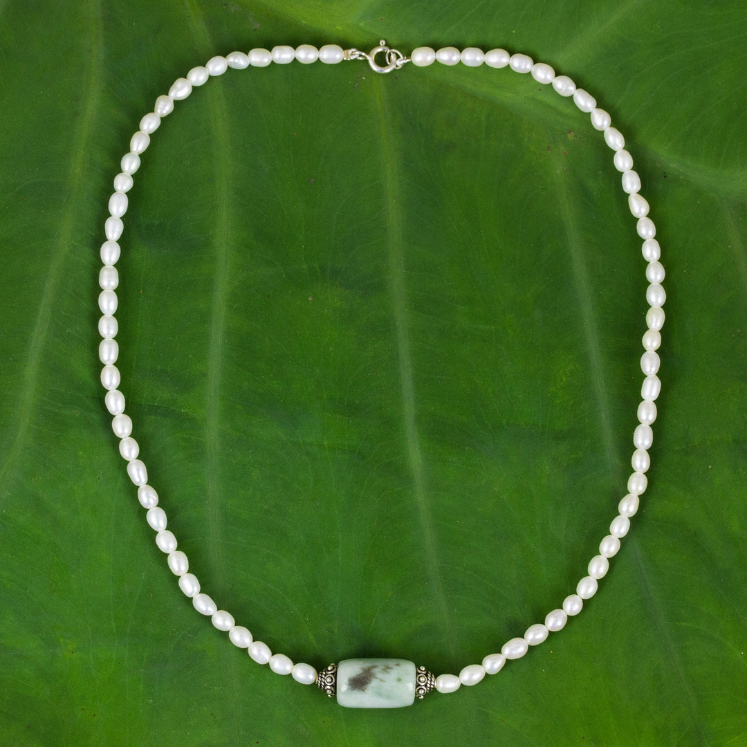 Handcrafted Pearl and Jade Necklace - Touch of Life