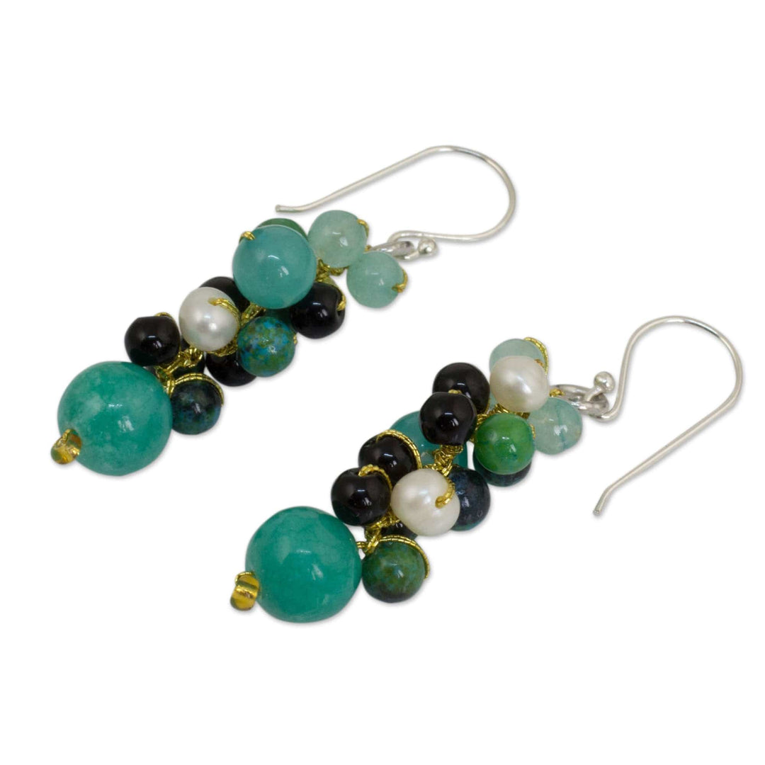 Thai Pearl Green Agate Quartz Cluster Earrings - Verdant Vineyard