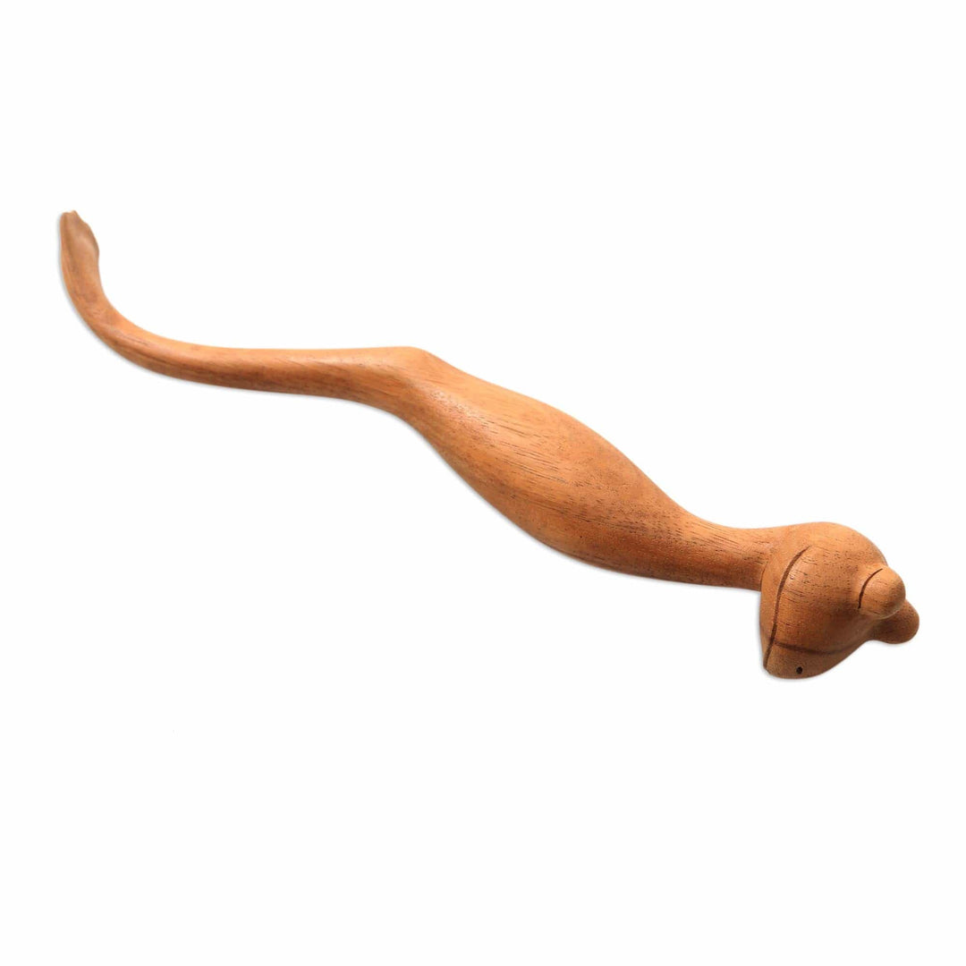 Handmade Suar Wood Gecko Back Scratcher from Bali - Sleepy Gecko