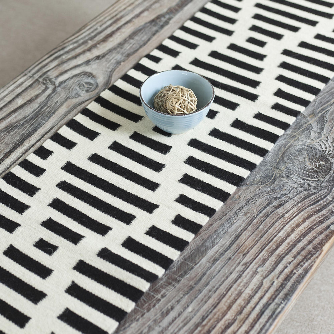 Diamond Motif Wool Table Runner in Black and Antique White - Diamond Illusion