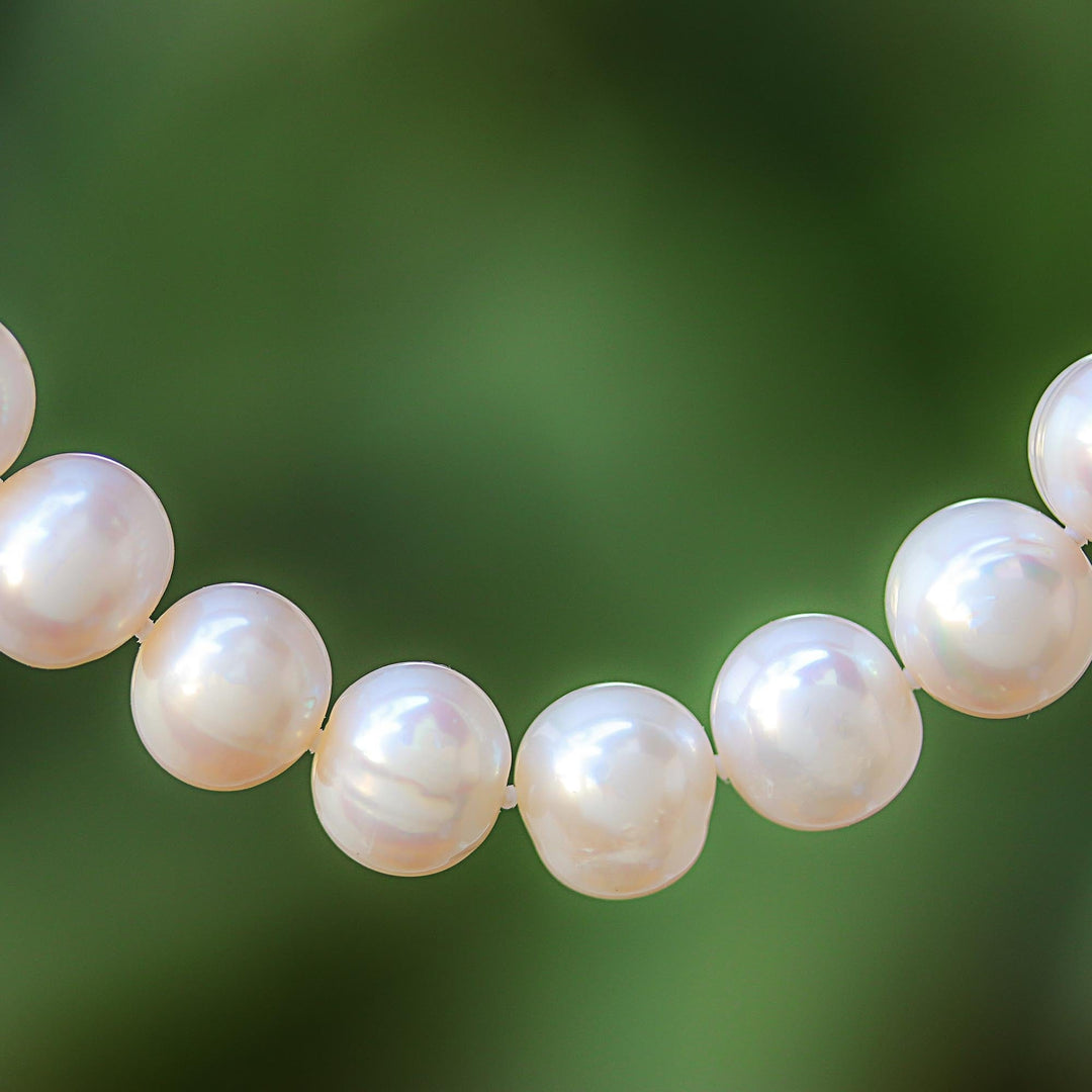 Cultured Pearl Beaded Necklace from Thailand - Fantastic Glow