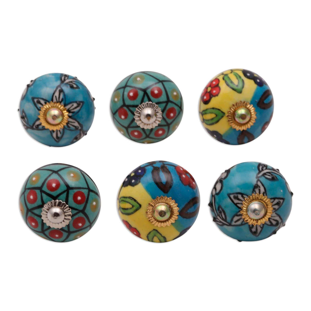 Vibrant Floral Ceramic Knobs (Set of 6) - Charming Globes