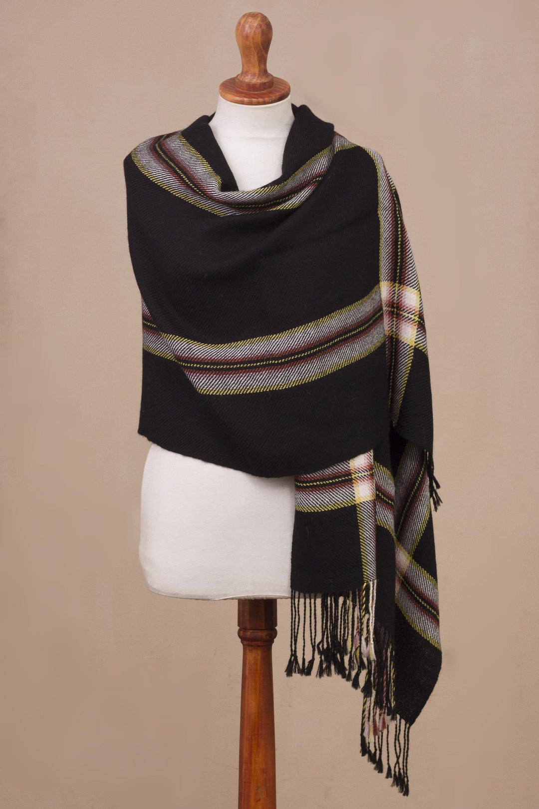 Woven 100% Alpaca Shawl in Black from Peru - Elegant Midnight