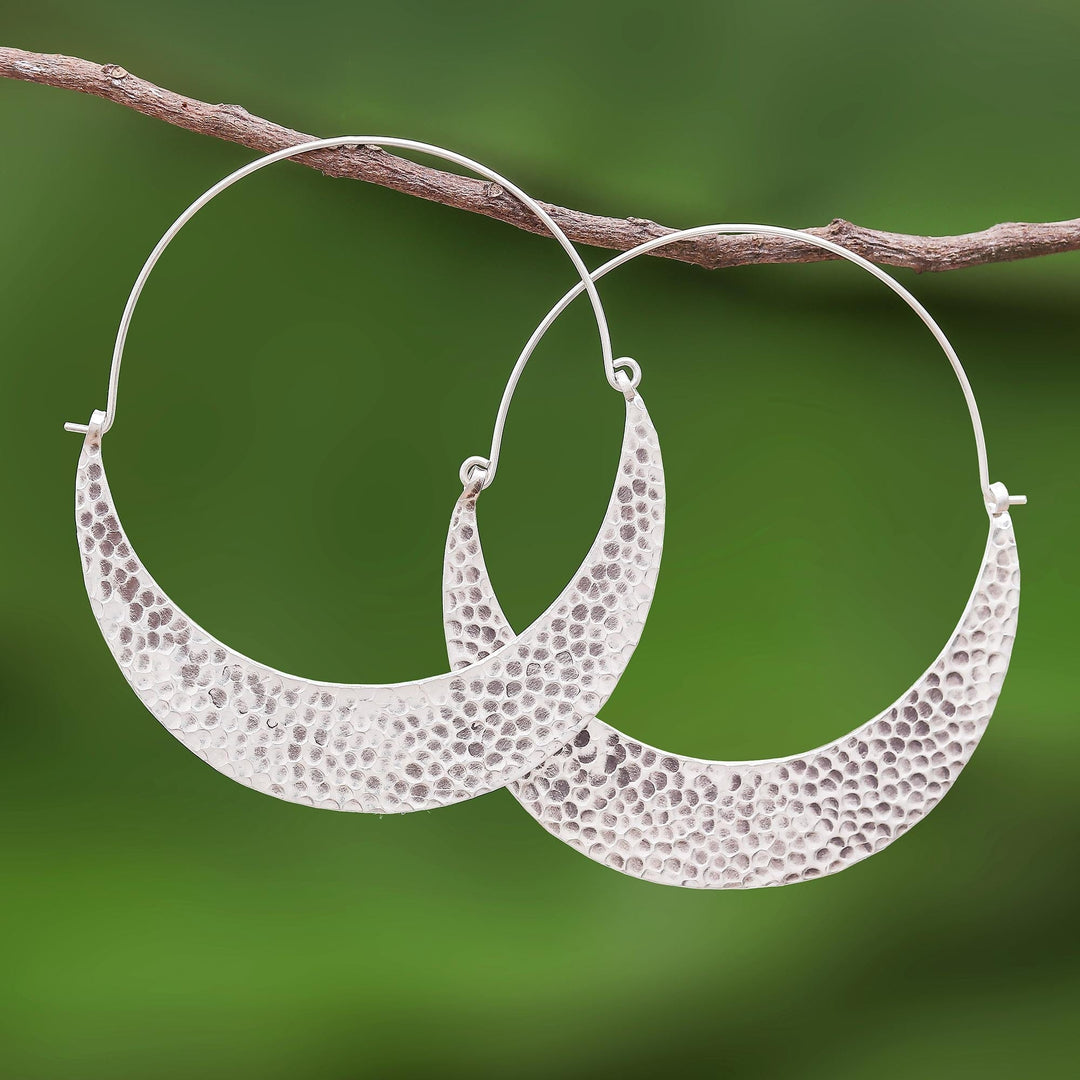 Crescent Swing