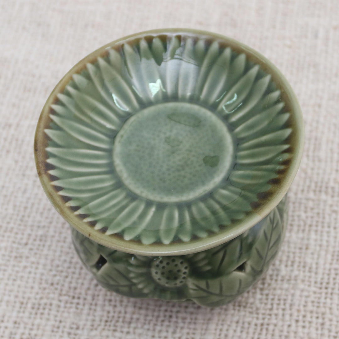 Sunflower Motif Green Ceramic Oil Warmer - Fragrant Sunflower