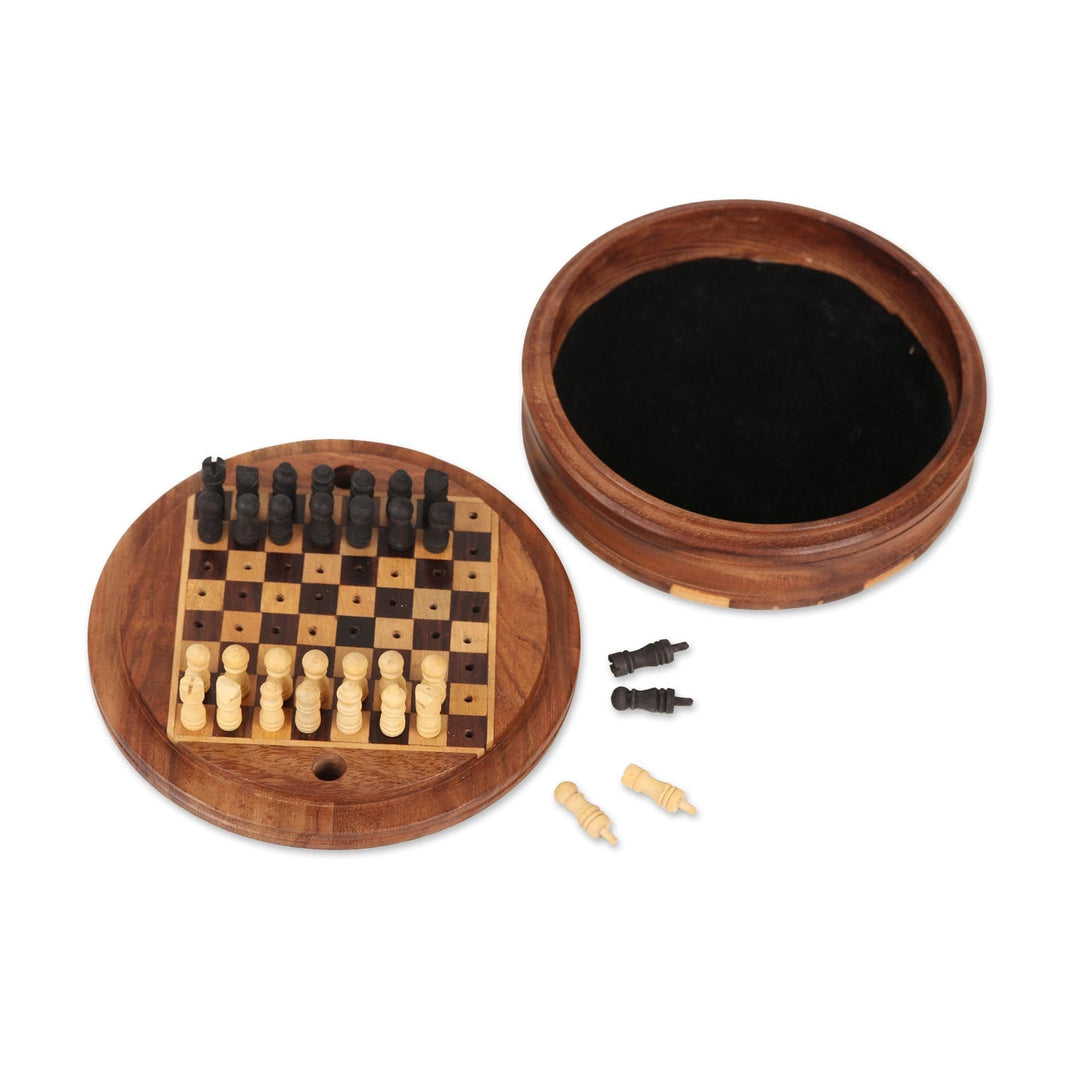 Acacia and Ebony Wood Mini Chess Set - Meeting of the Minds