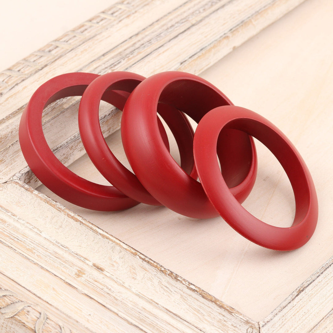 Set of 4 Mango Wood Claret Bangle Bracelets - Claret Fusion