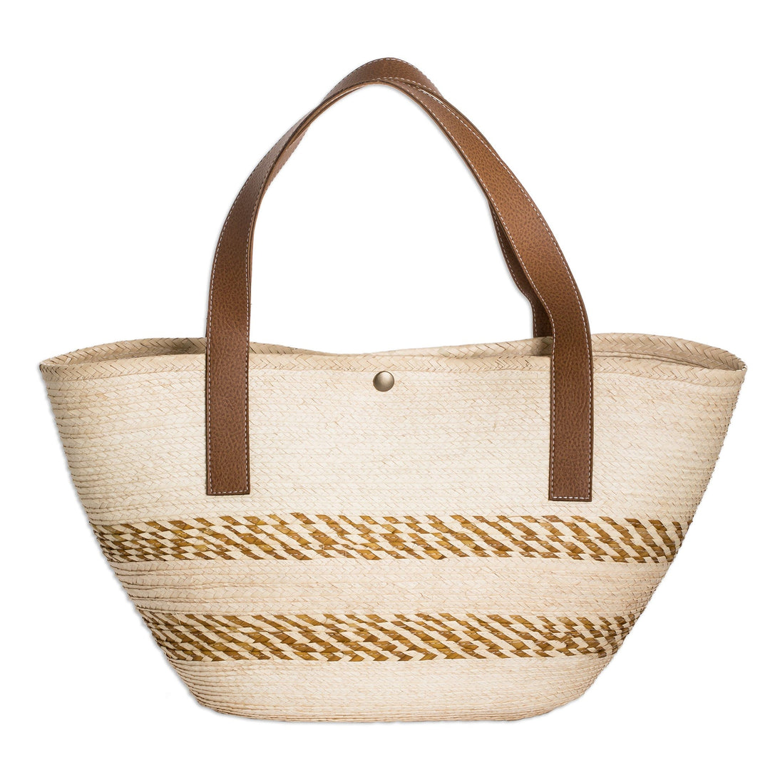 Handcrafted Beige and Golden Natural Fiber Shoulder Bag - El Sunzal Beach