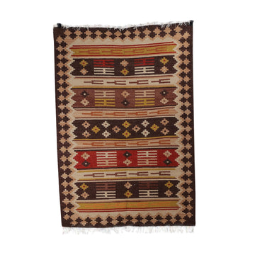Handloomed Traditional Warm-Toned Wool Area Rug (4x6) - Splendor Memoirs