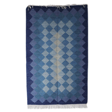 Modern Geometric-Patterned Blue Wool Area Rug (3x5) - Blue Combination