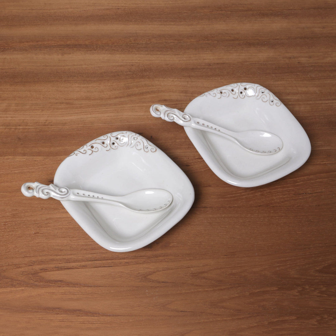 White Ceramic Pair of Bowls and Spoons (4-Piece Set) - Keraton Vessel in White