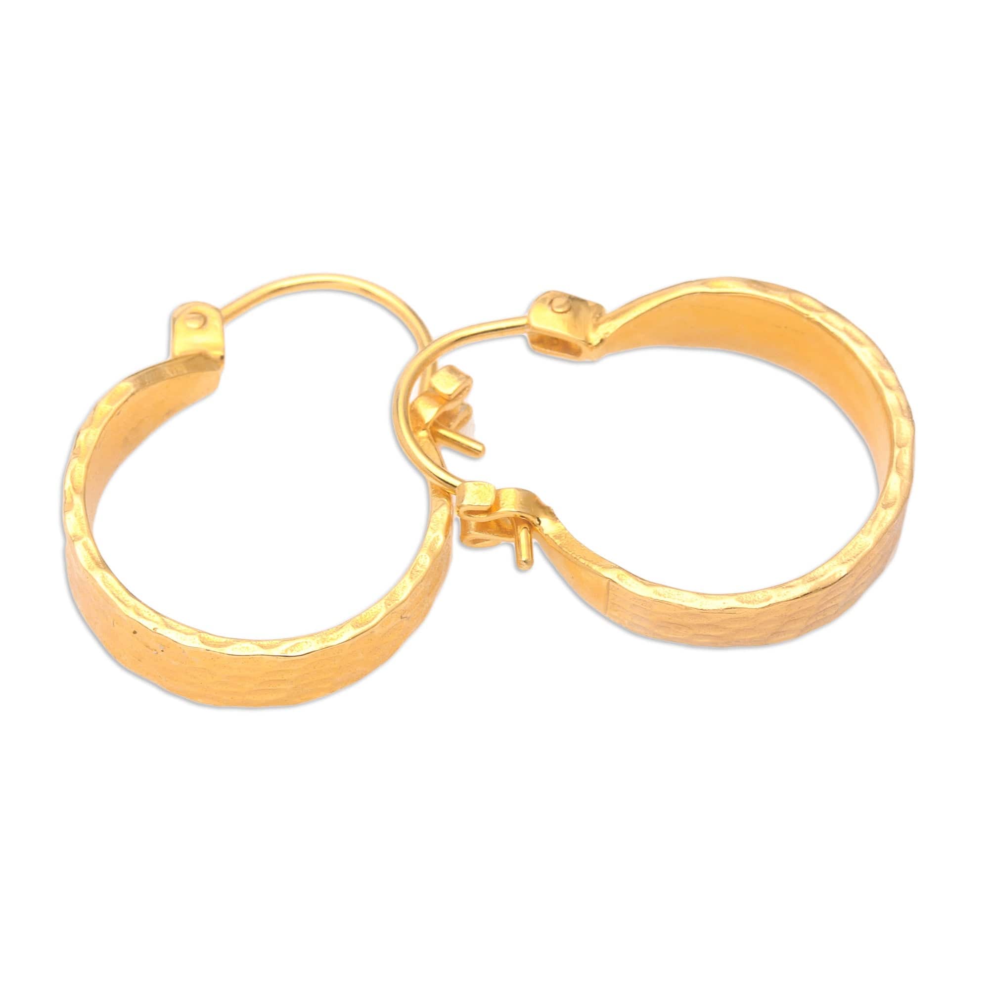 18k Gold-Plated Hoop Earrings with Hammered Finish - Dazzling