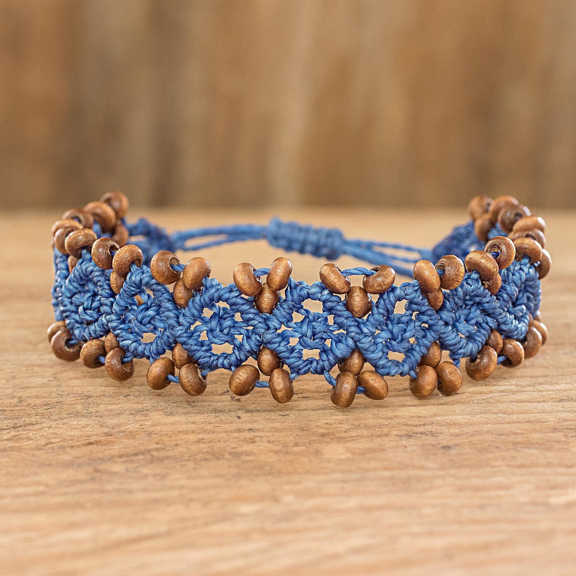 Ocean Blue Macrame Bracelet with Pinewood Beads - Boats on Ocean