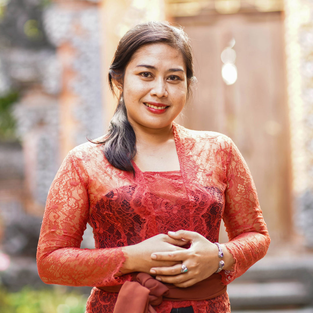 Balinese Sterling Silver and Amethyst Dangle Earrings - Purple Kwangen