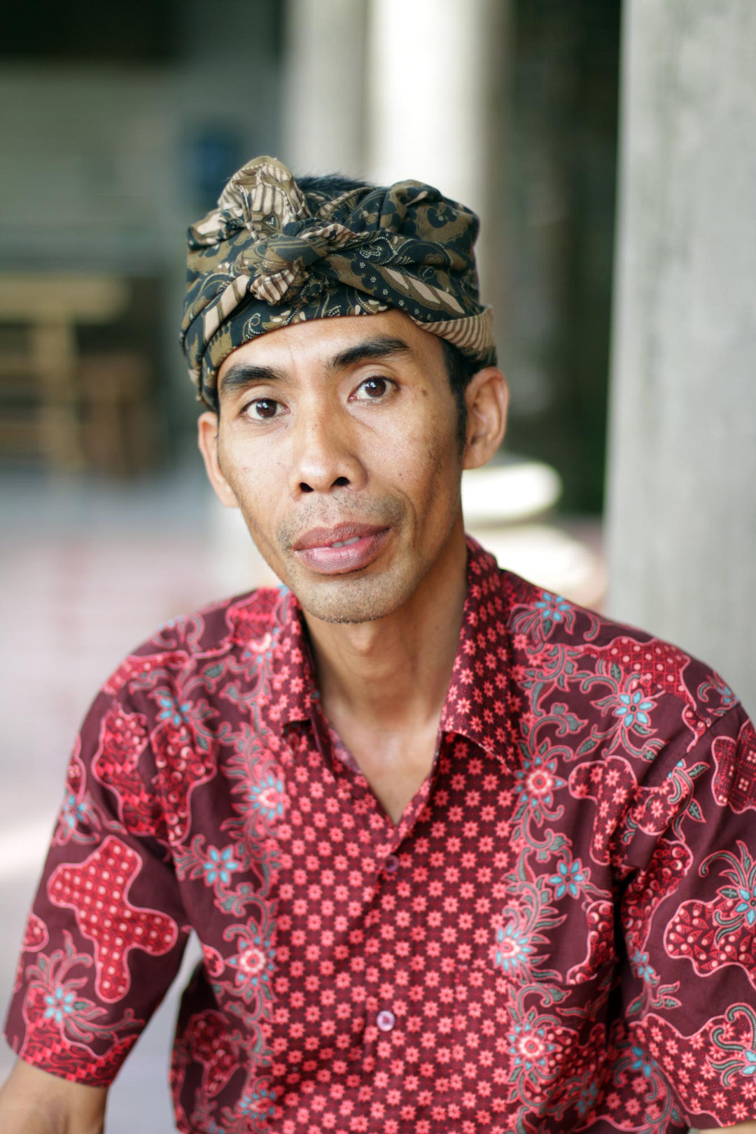 Indonesian Handcrafted Sterling Silver Cocktail Ring - Garden Tendrils