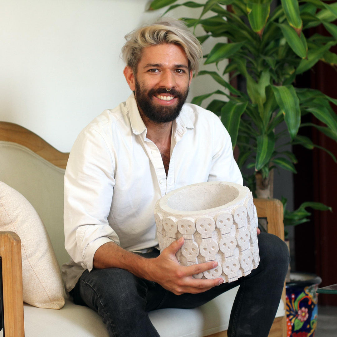 Handcrafted Skull-Patterned Round Black Ceramic Flower Pot - Portal to the Dark Afterlife