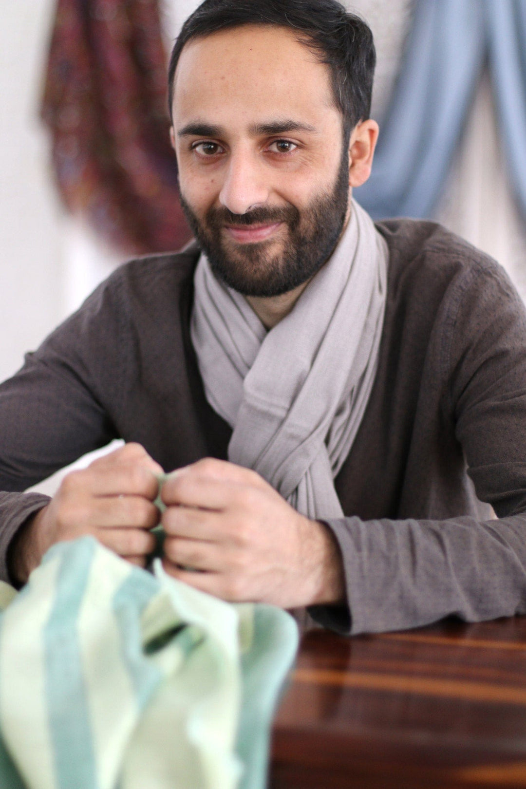 Classic Printed Sage-Toned Wool and Silk Blend Shawl - Kashmir Paradise