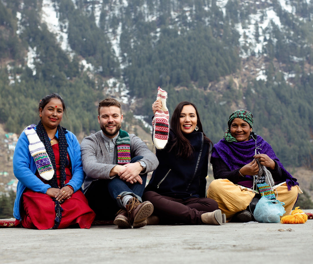 Fair Trade Hand-Knit Thick Slipper Style Grey & White Socks - Himalayan Stars