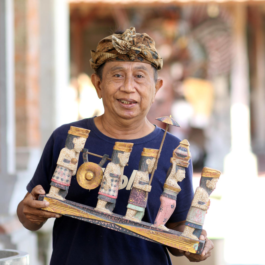 Hand Painted Albesia Wood Borneo Culture Statuette - Dayak Sign
